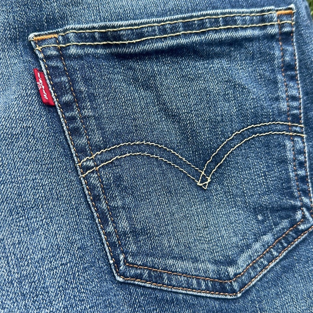 Bermuda short Levi’s  502 size W29 L - Picture 4 of 4
